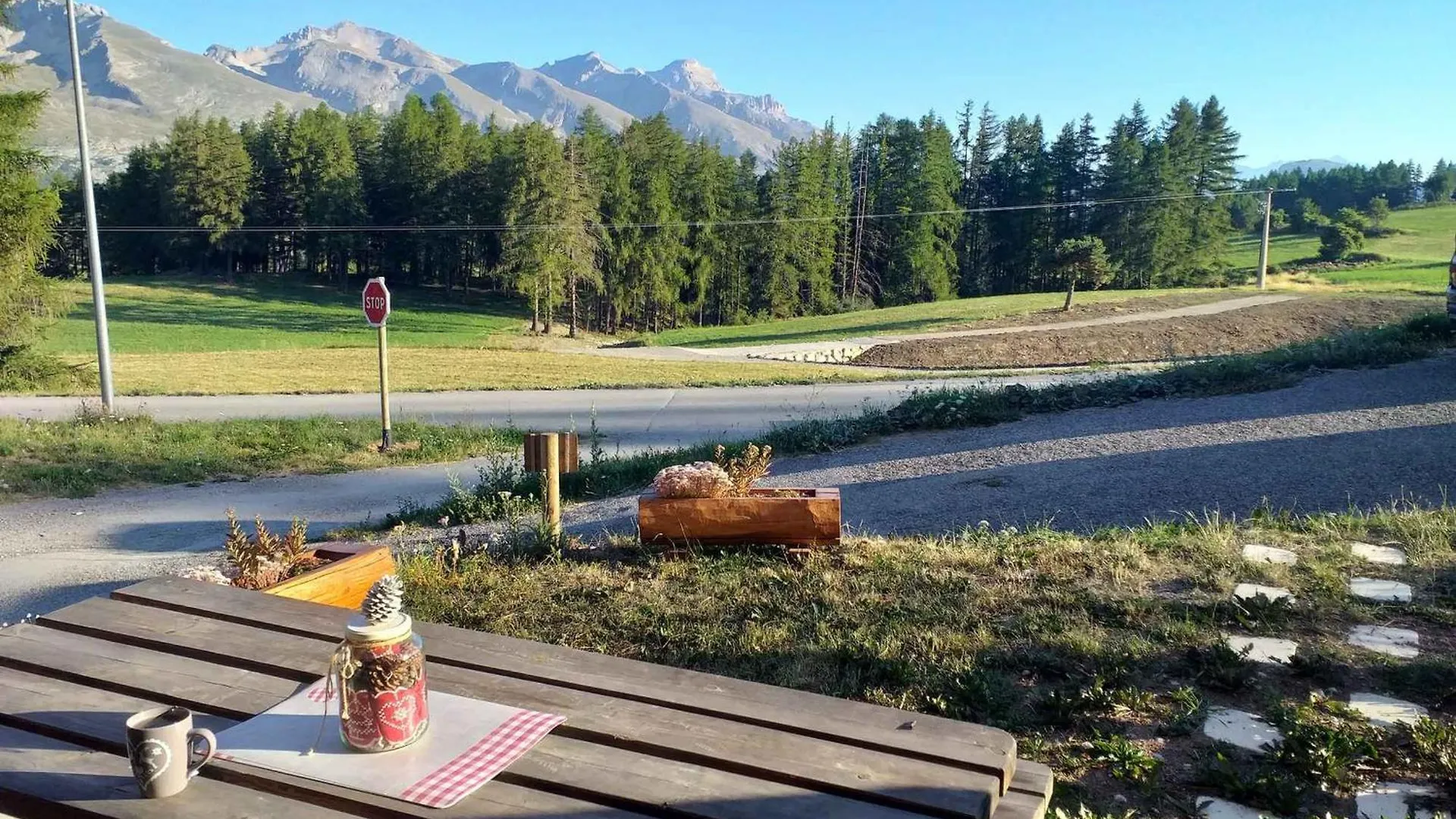 Chalet Renove 7 Pers Avec Terrasse, Local Ski Et Parking Gratuit - Fr-1-504-70 Le Devoluy 0*,  France