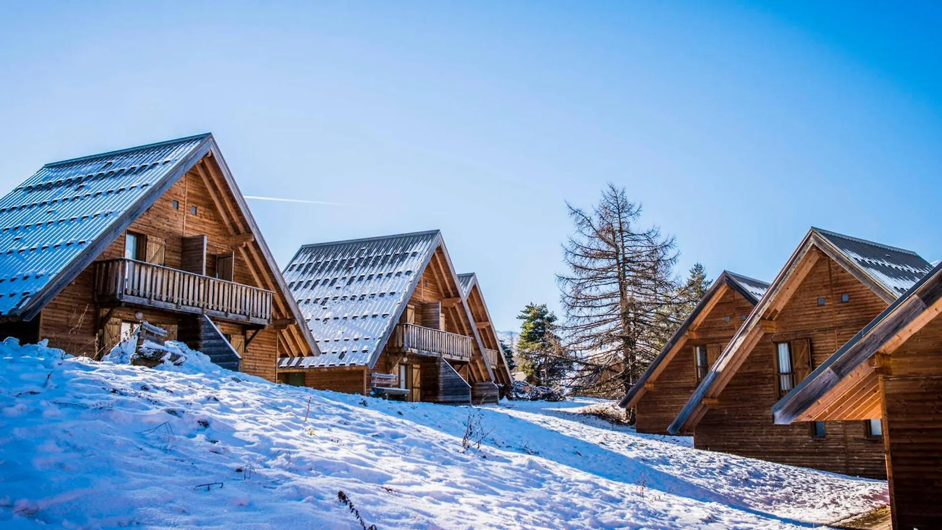 Chalet Renove 7 Pers Avec Terrasse, Local Ski Et Parking Gratuit - Fr-1-504-70 Le Devoluy 0*,